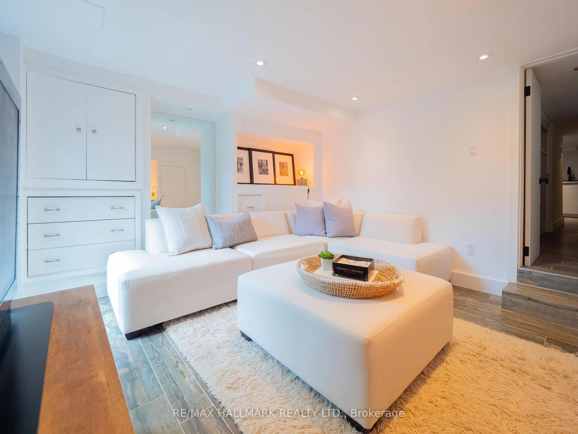 Photo 43 of 192 Withrow Avenue, Toronto, North Riverdale — HOMEH