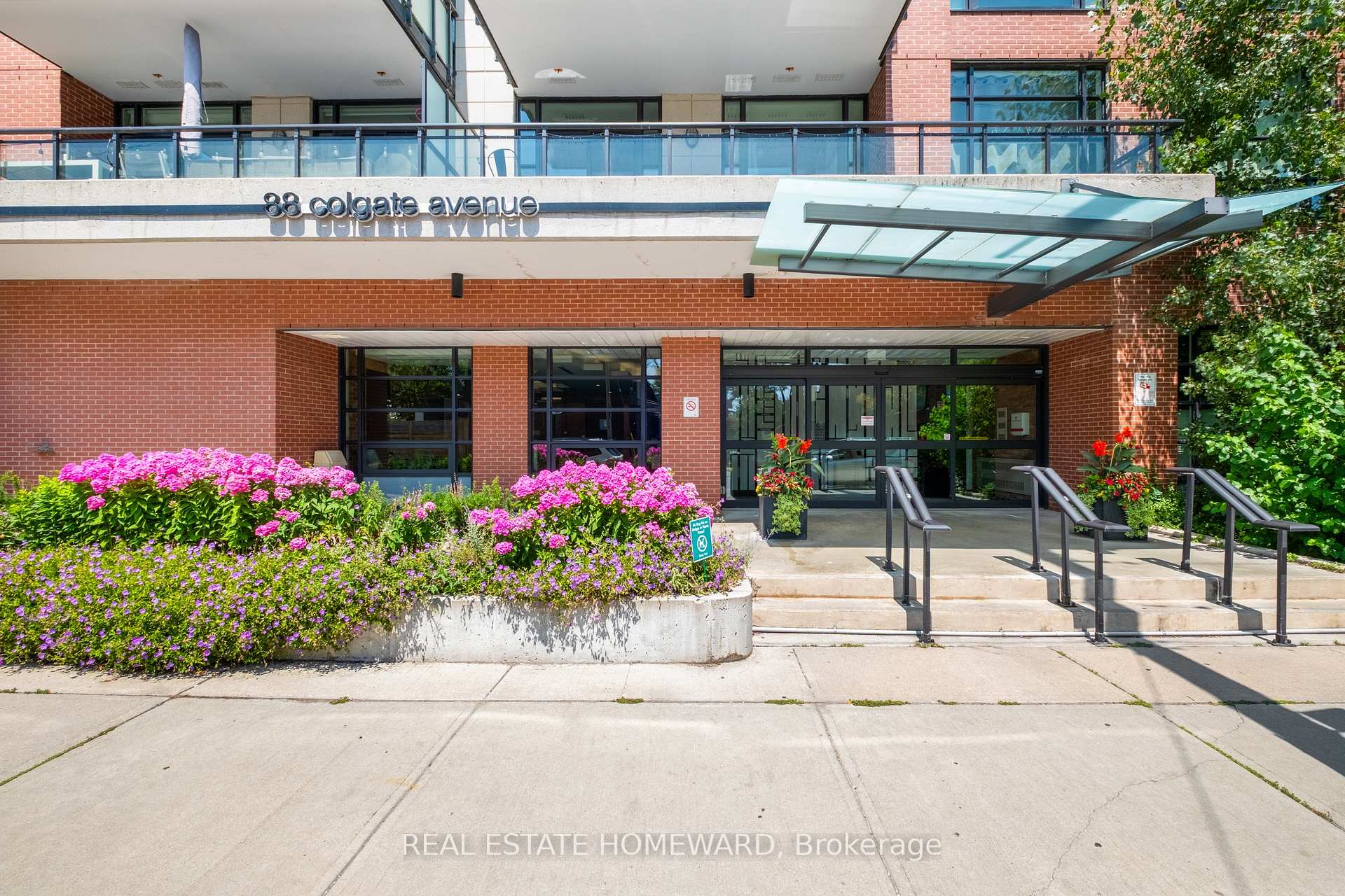 Front of Unit 501, 88 Colgate Avenue