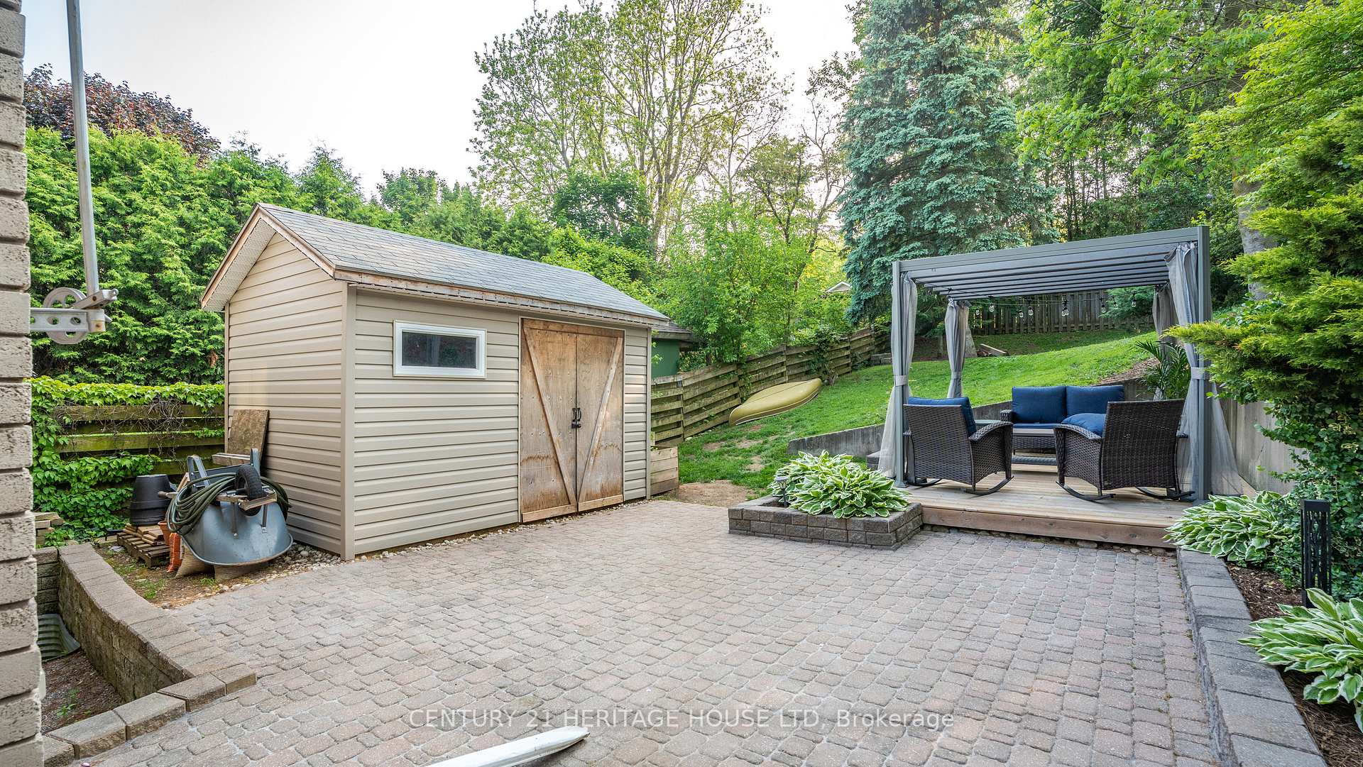 Photo 35 of 29 Amelia Street, Brant, Paris — HOMEH