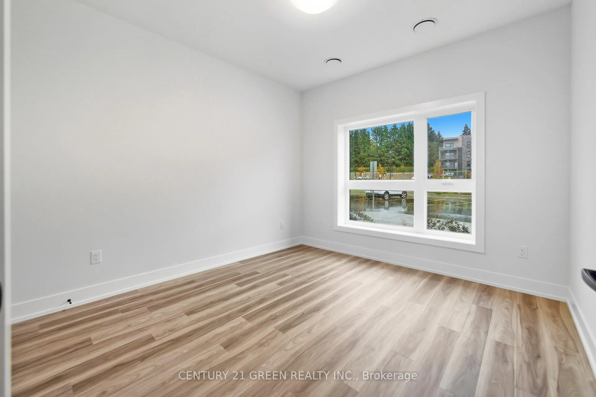 Photo 28 of Unit 210, 1100 Lackner Place, Kitchener — HOMEH