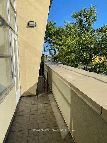 Photo 4 of Unit B, 1790 Avenue Road, Toronto, Bedford Park-Nortown — HOMEH