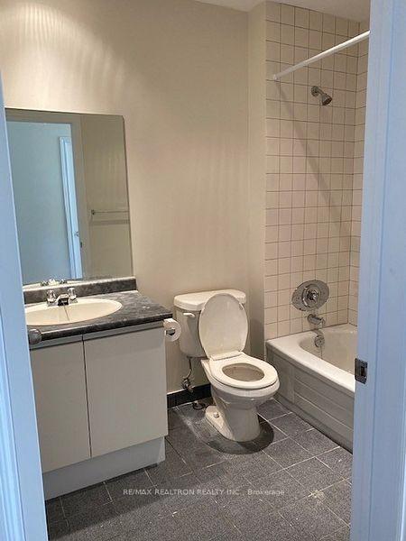 Photo 7 of Unit B, 1790 Avenue Road, Toronto, Bedford Park-Nortown — HOMEH