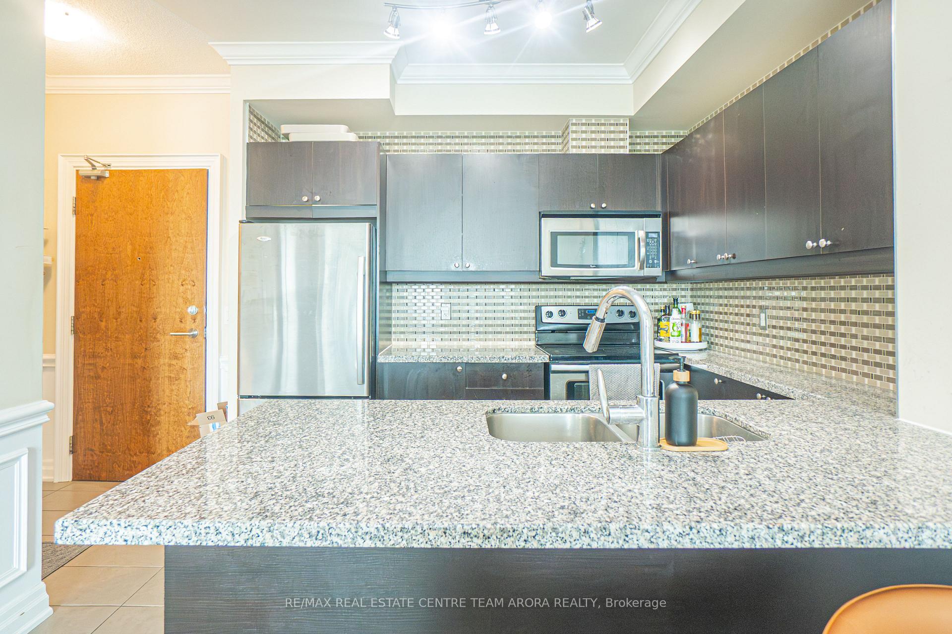Photo 3 of Unit 1608, 1235 Bayly Street, Pickering, Bay Ridges — HOMEH
