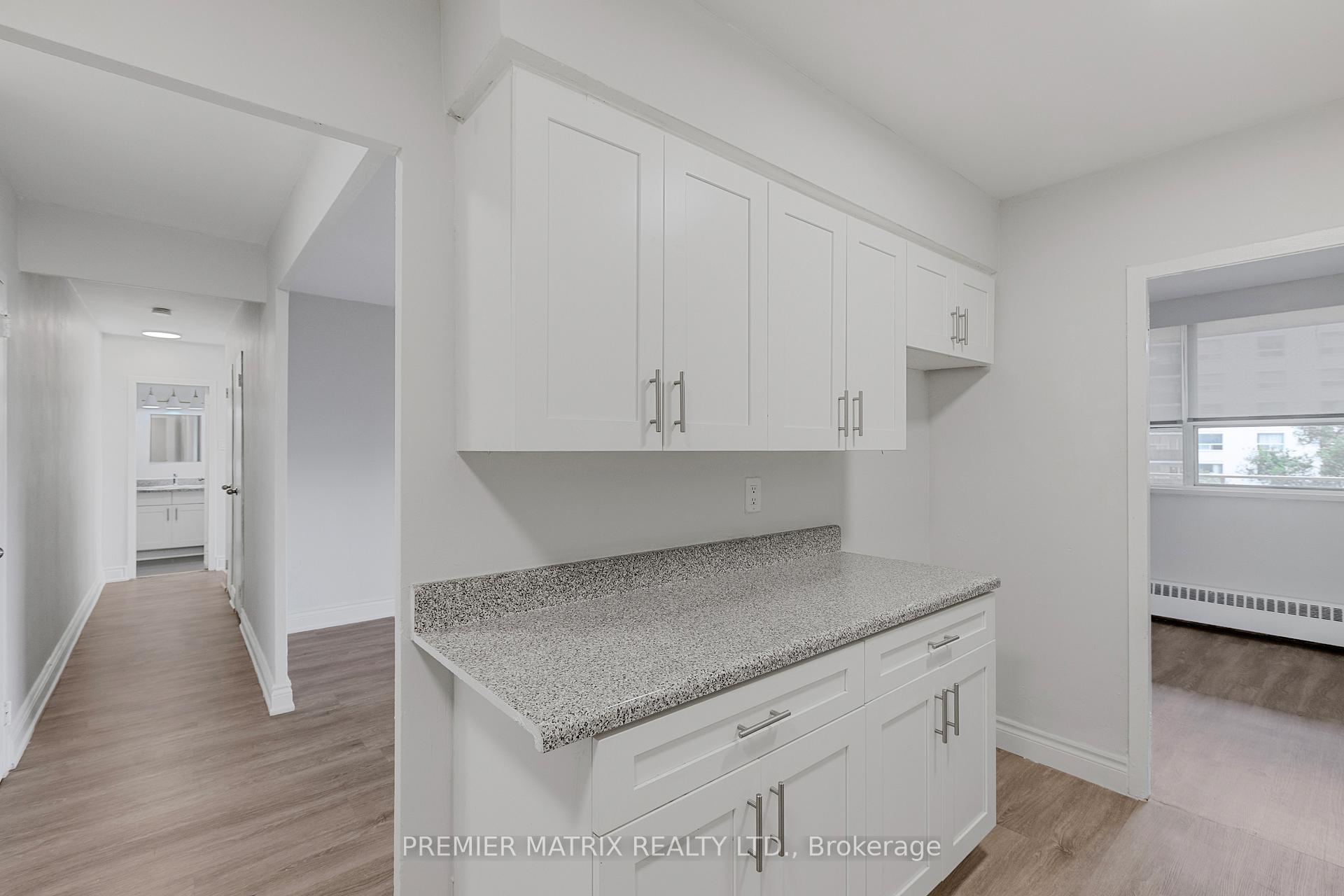 Photo 11 of Unit 718, 65 Thorncliffe Park Drive, Toronto, Thorncliffe Park — HOMEH