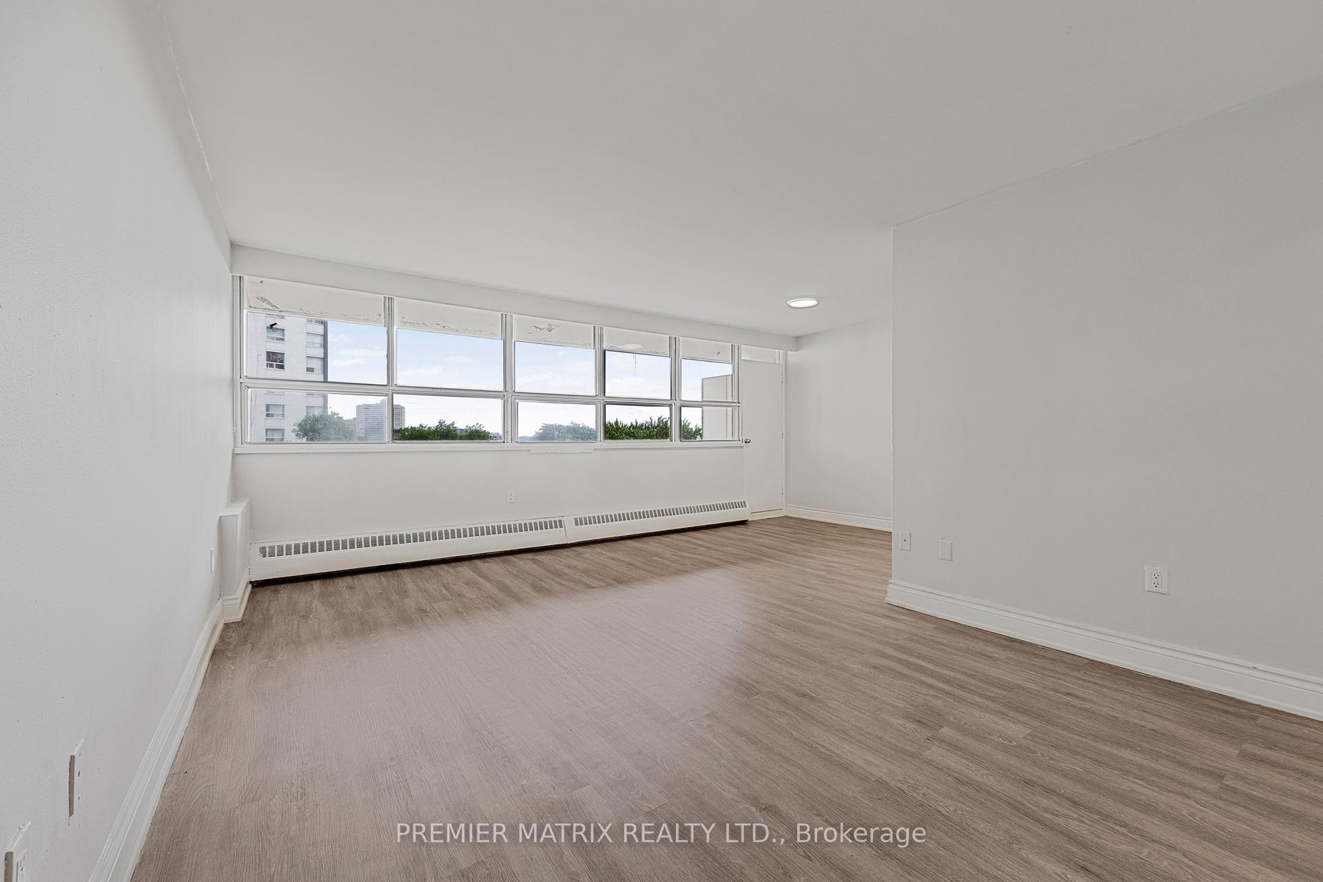 Photo 15 of Unit 718, 65 Thorncliffe Park Drive, Toronto, Thorncliffe Park — HOMEH