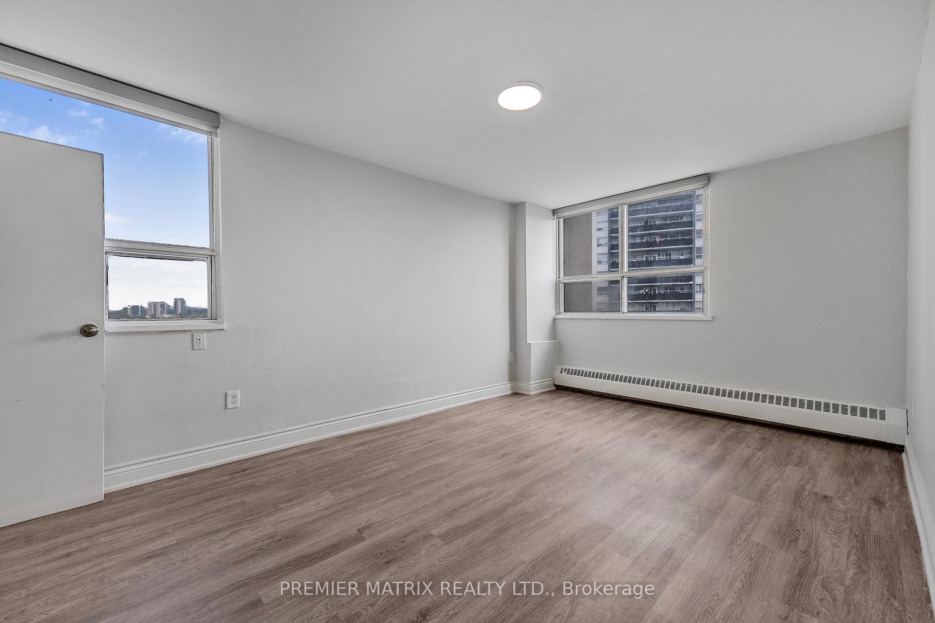 Photo 16 of Unit 718, 65 Thorncliffe Park Drive, Toronto, Thorncliffe Park — HOMEH