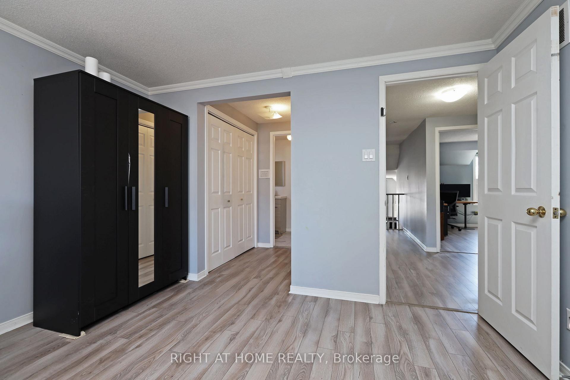 Photo 26 of 32 Chapman Drive, Ajax, Central — HOMEH