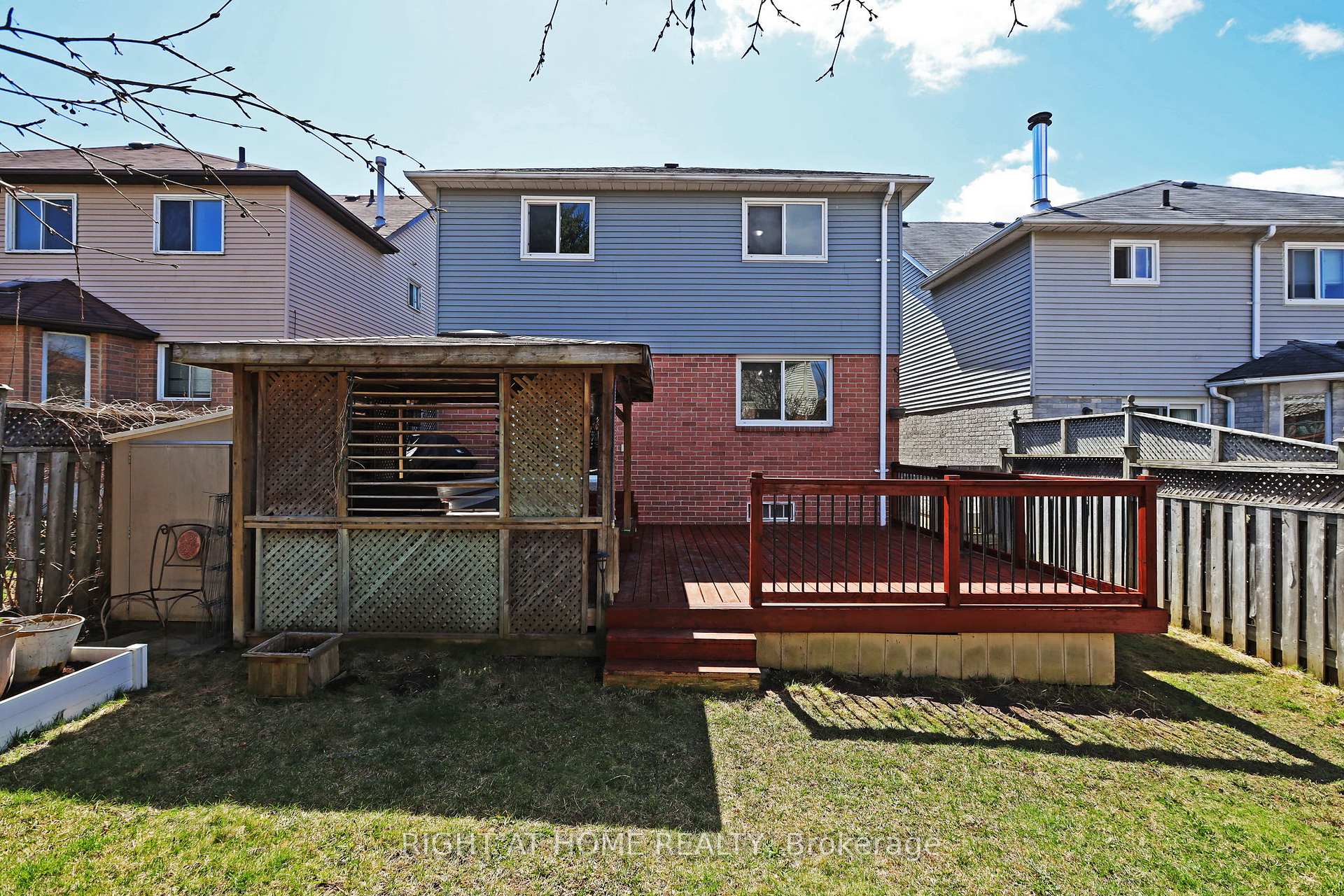 Photo 36 of 32 Chapman Drive, Ajax, Central — HOMEH