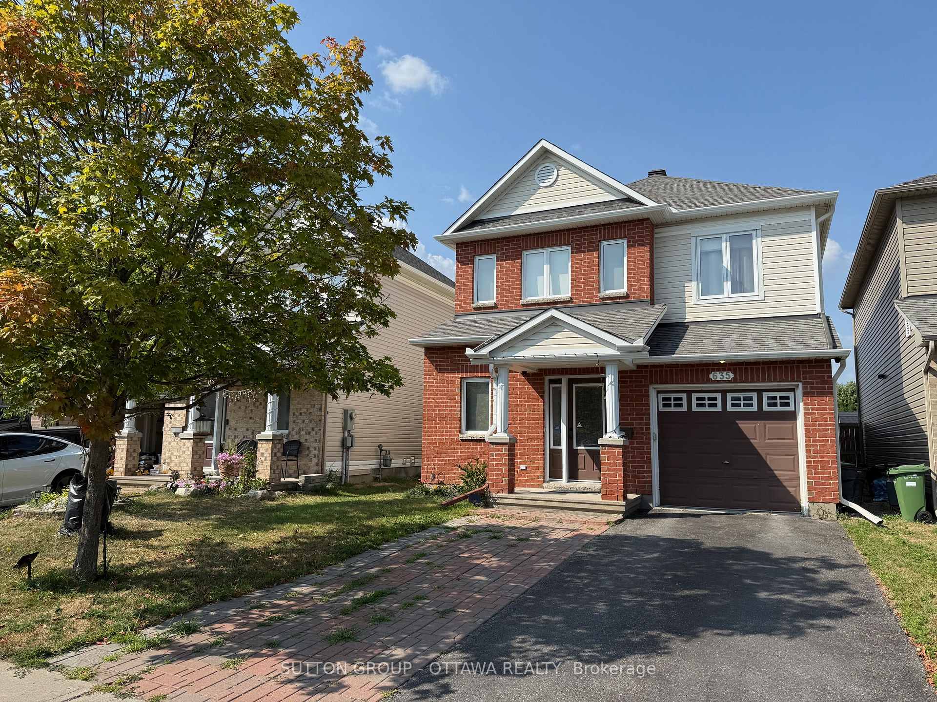 Front of 635 Clearbrook Drive