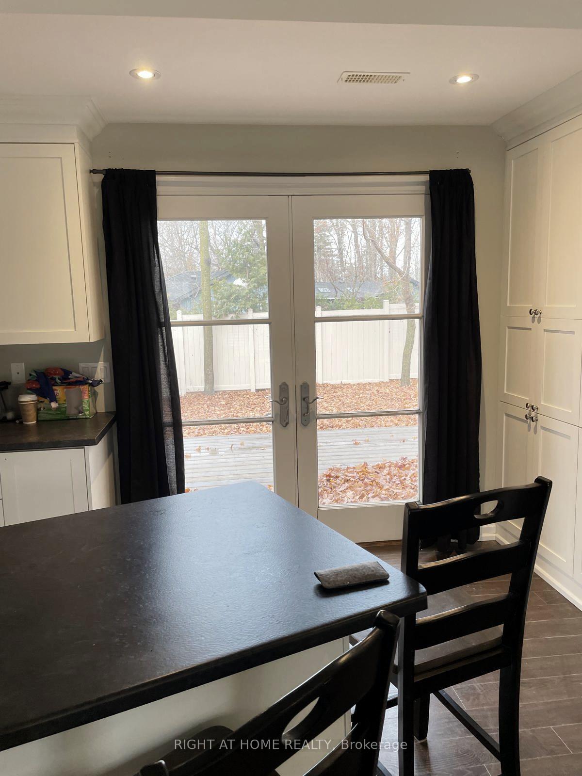 Photo 6 of 16 Sixth Street, Georgina, Pefferlaw — HOMEH