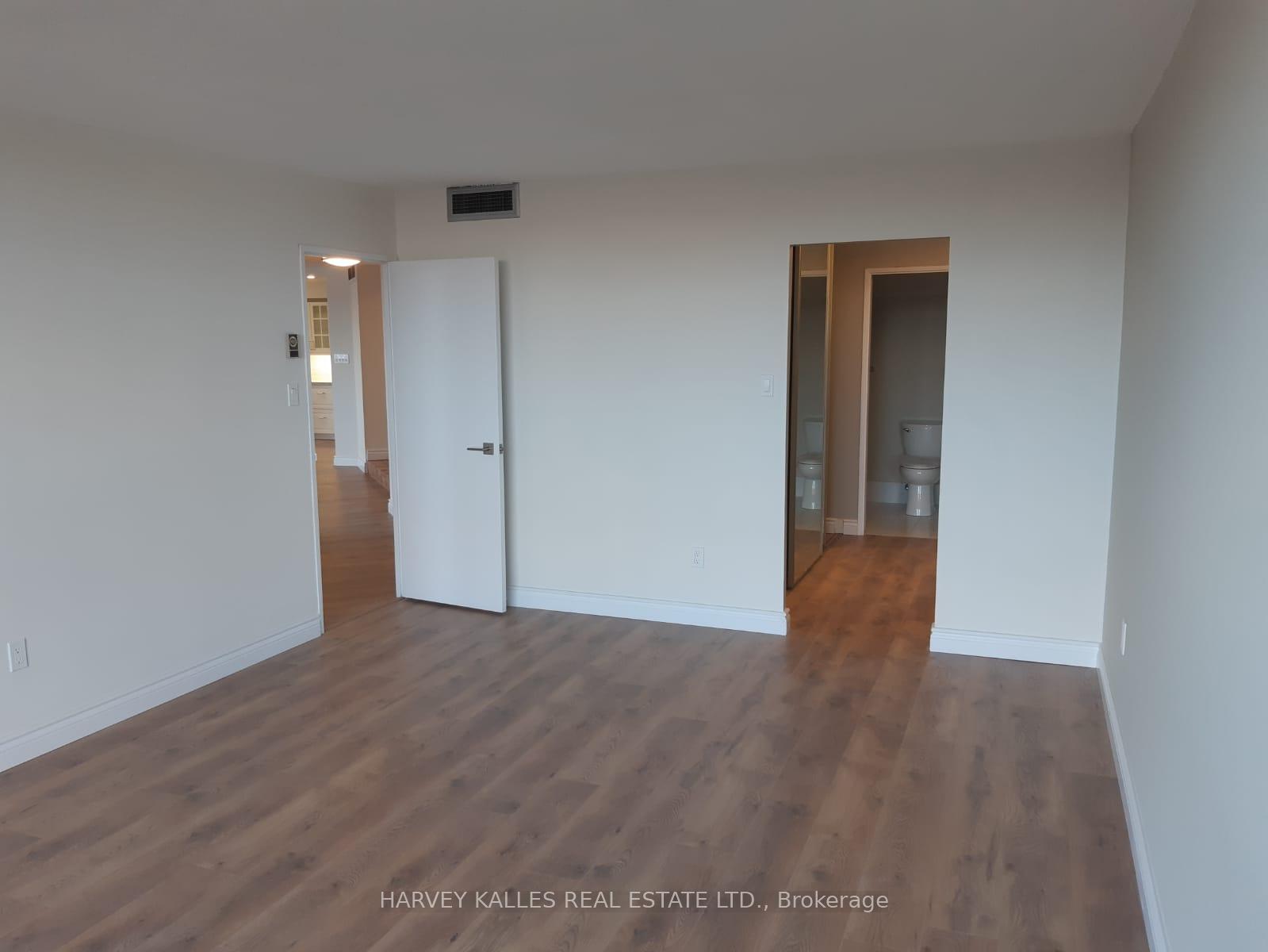 Photo 10 of Unit 403, 240 Heath Street W, Toronto, Forest Hill South — HOMEH