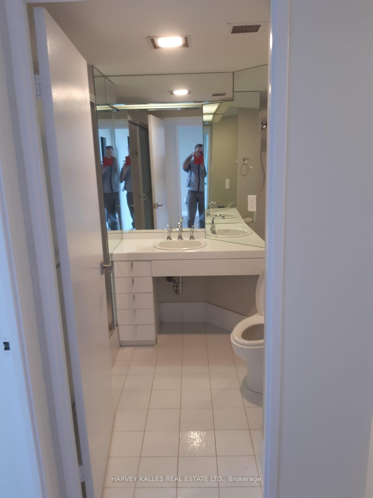 Photo 11 of Unit 403, 240 Heath Street W, Toronto, Forest Hill South — HOMEH