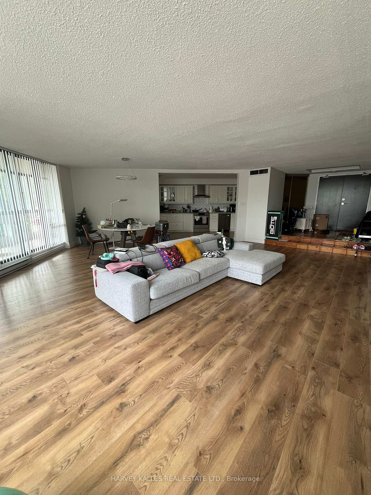 Photo 32 of Unit 403, 240 Heath Street W, Toronto, Forest Hill South — HOMEH