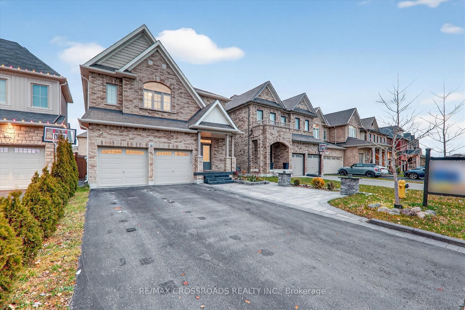 Photo 5 of 112 Fred Jackman Avenue, Clarington, Bowmanville — HOMEH