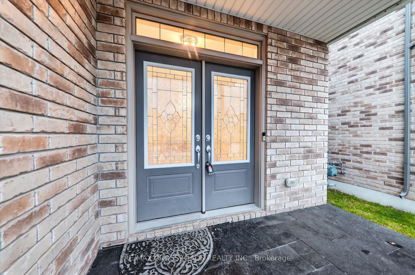 Photo 6 of 112 Fred Jackman Avenue, Clarington, Bowmanville — HOMEH