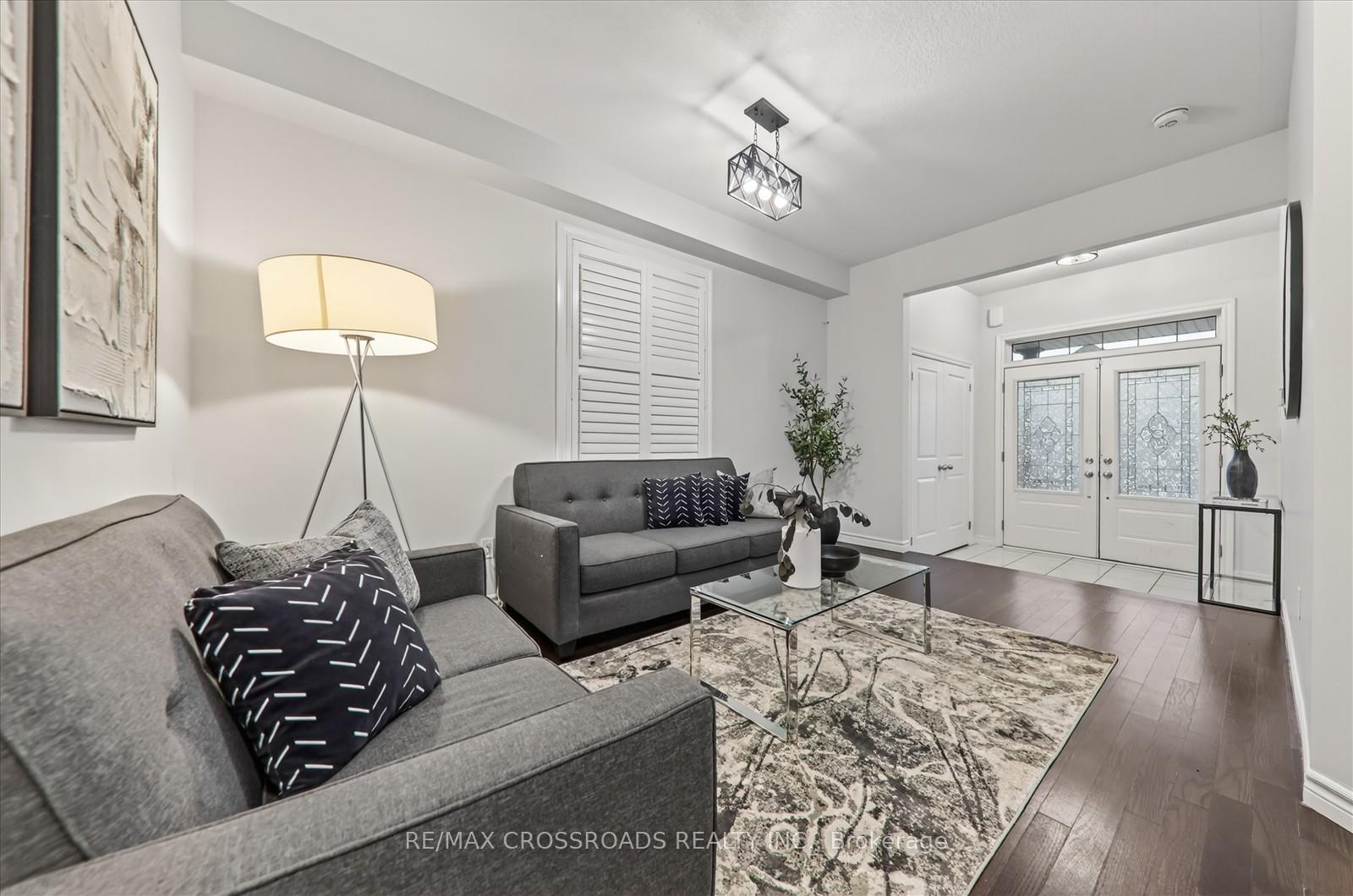 Photo 17 of 112 Fred Jackman Avenue, Clarington, Bowmanville — HOMEH