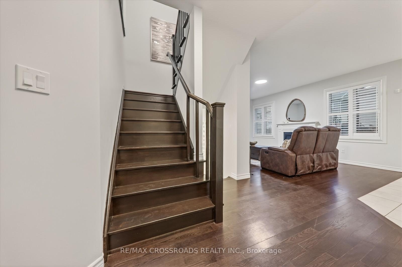 Photo 14 of 112 Fred Jackman Avenue, Clarington, Bowmanville — HOMEH