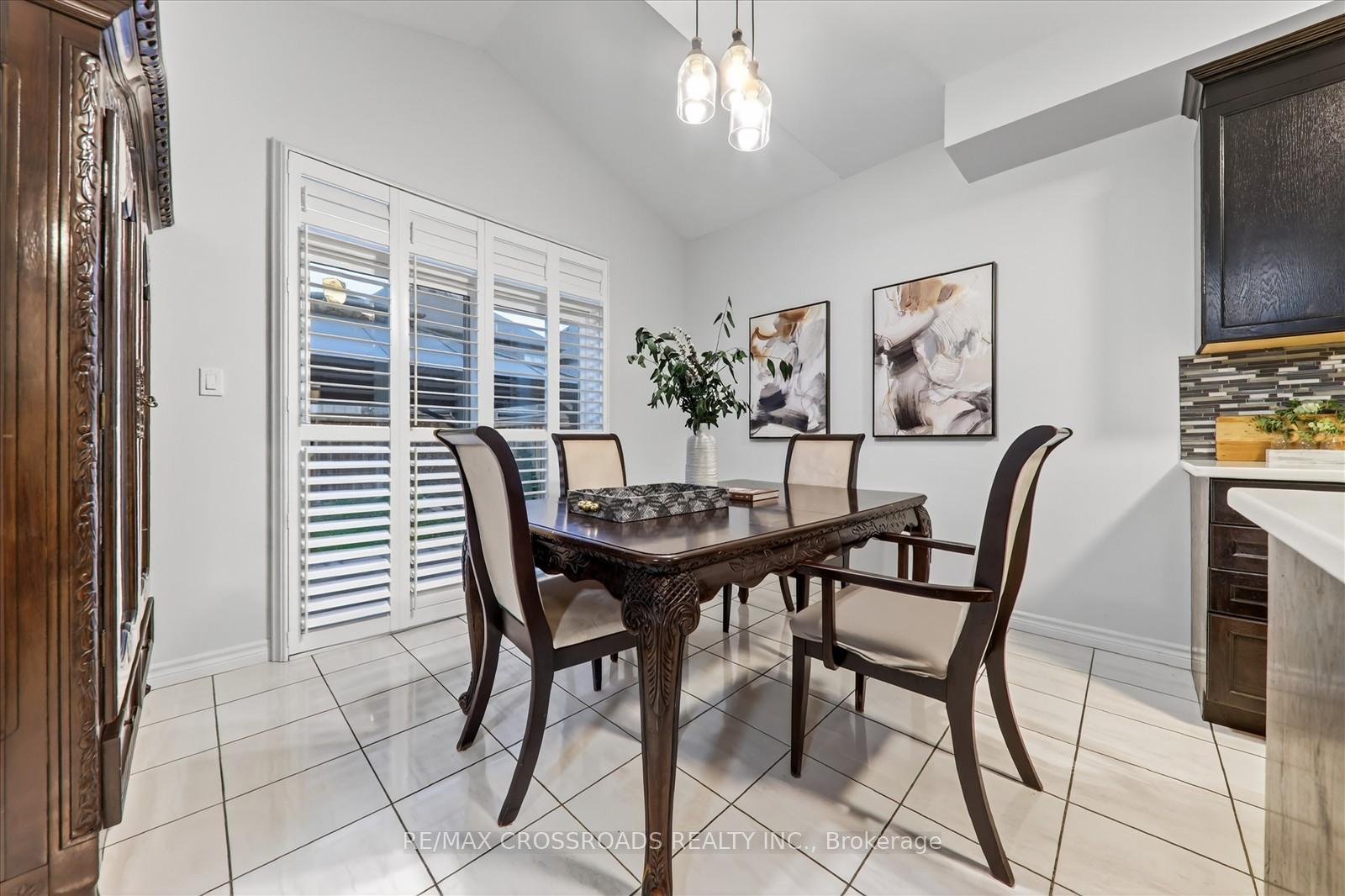 Photo 12 of 112 Fred Jackman Avenue, Clarington, Bowmanville — HOMEH