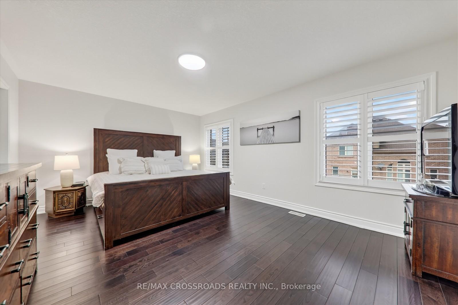 Photo 23 of 112 Fred Jackman Avenue, Clarington, Bowmanville — HOMEH
