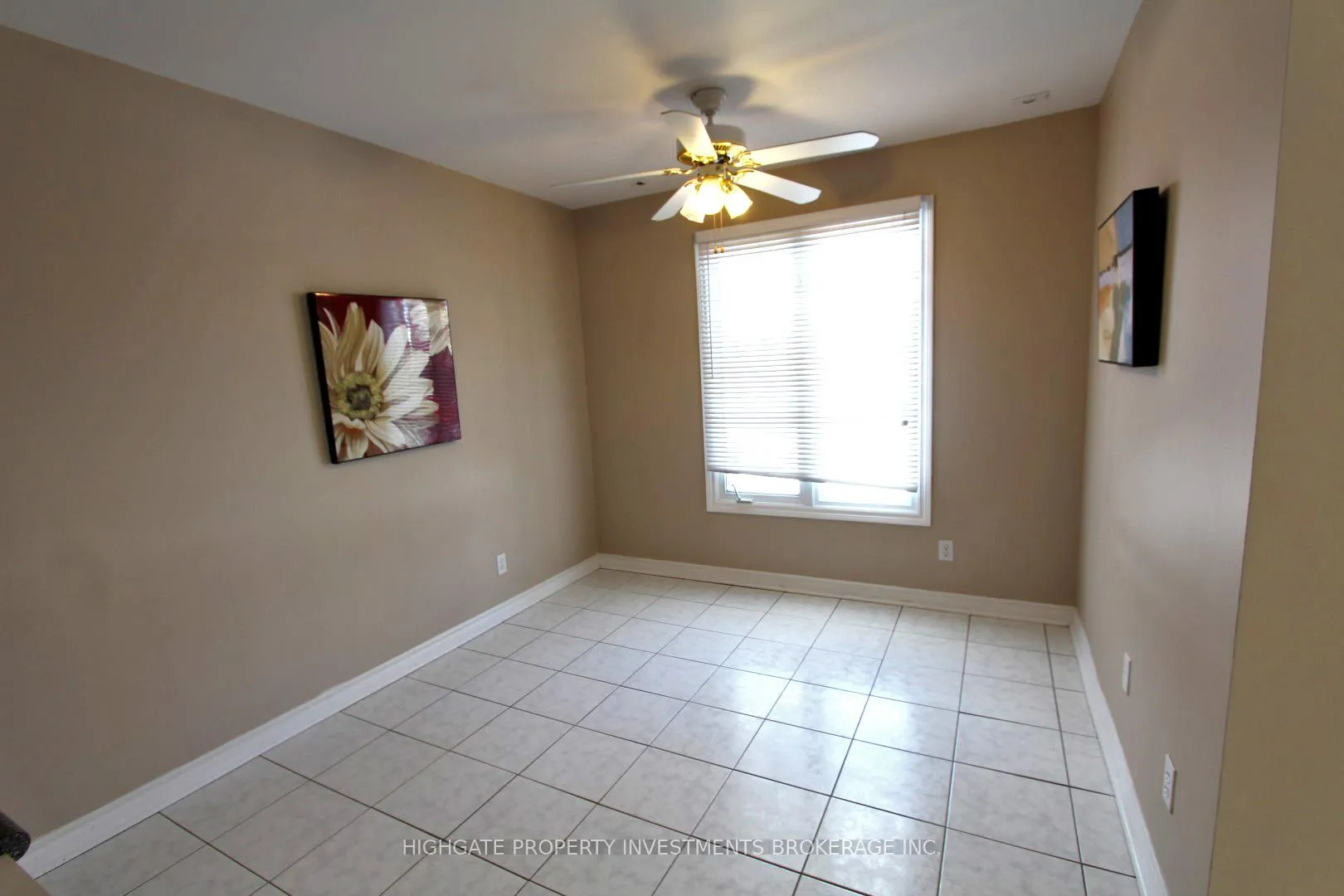 Photo 5 of Unit 83, 151 Townsgate Drive, Vaughan, Crestwood-Springfarm-Yorkhill — HOMEH