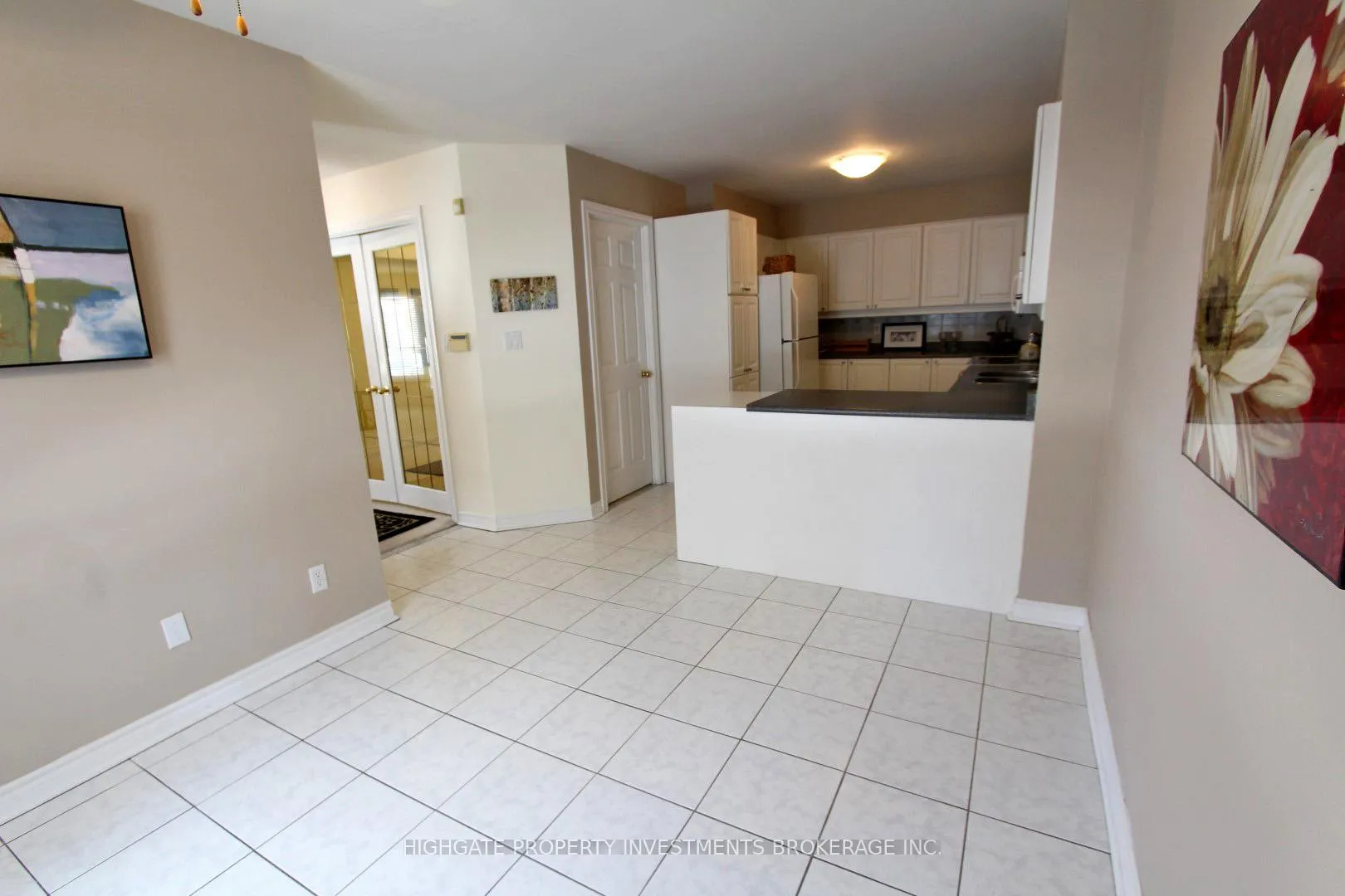 Photo 6 of Unit 83, 151 Townsgate Drive, Vaughan, Crestwood-Springfarm-Yorkhill — HOMEH