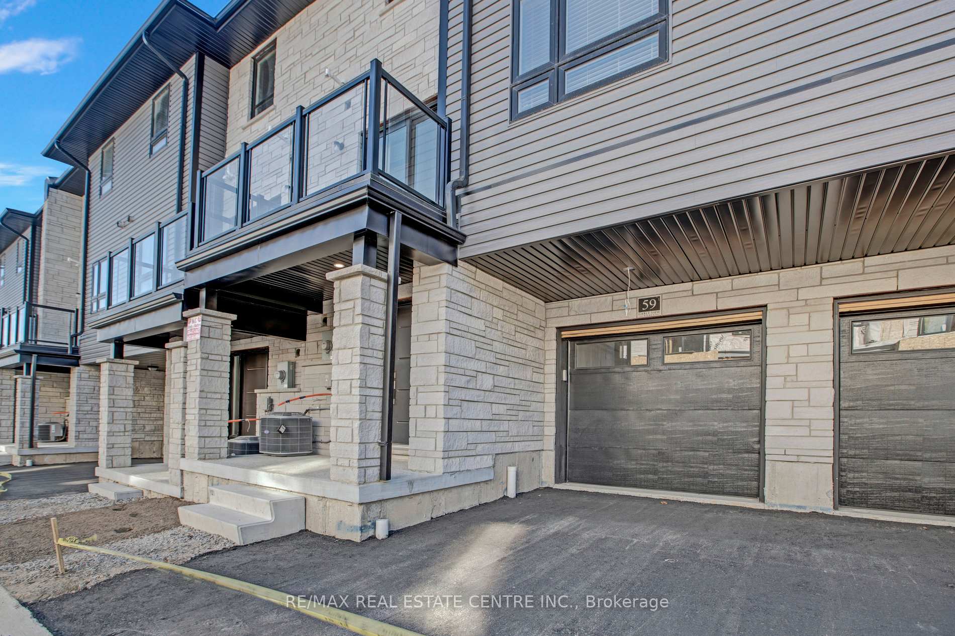 Front of Unit 59, 51 Sparrow Avenue