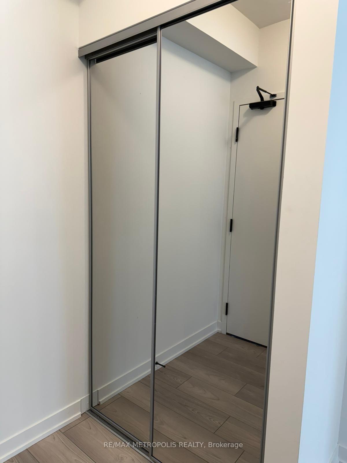 Photo 3 of Unit 1115, 10 Abeja Street, Vaughan, Concord — HOMEH