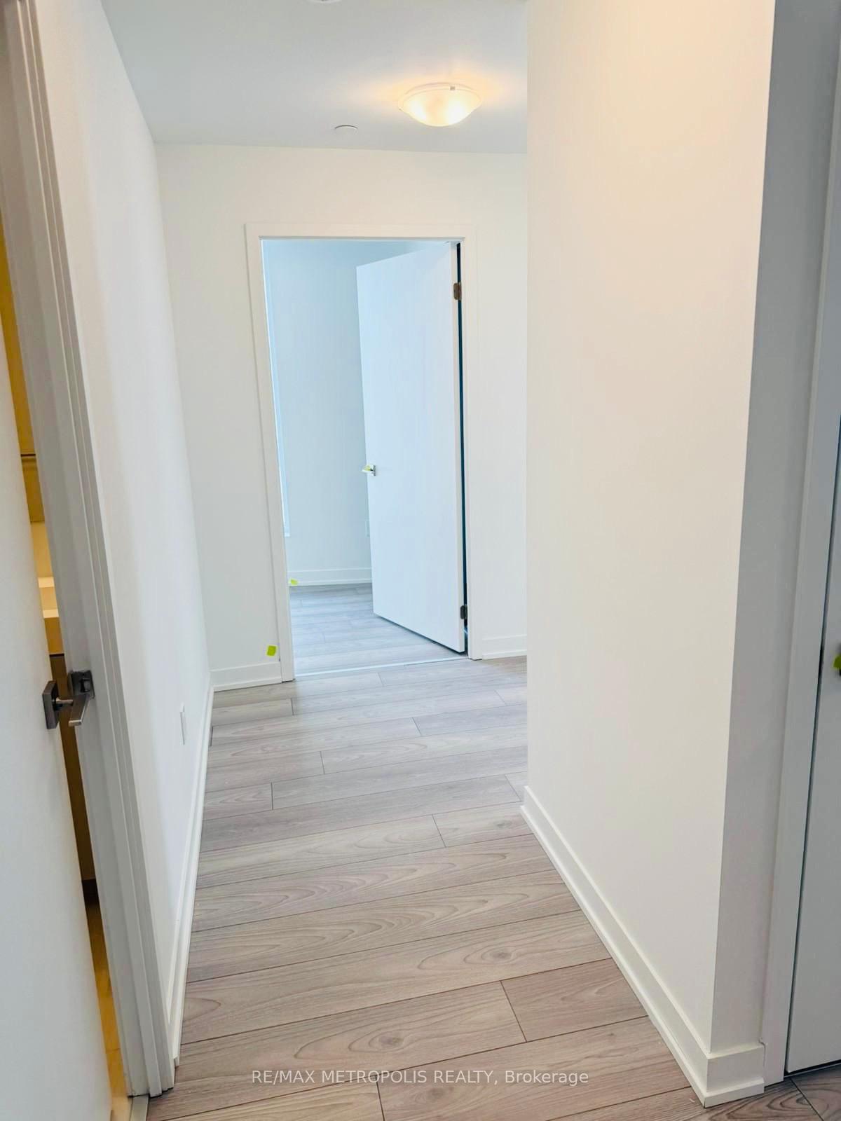 Photo 10 of Unit 1115, 10 Abeja Street, Vaughan, Concord — HOMEH