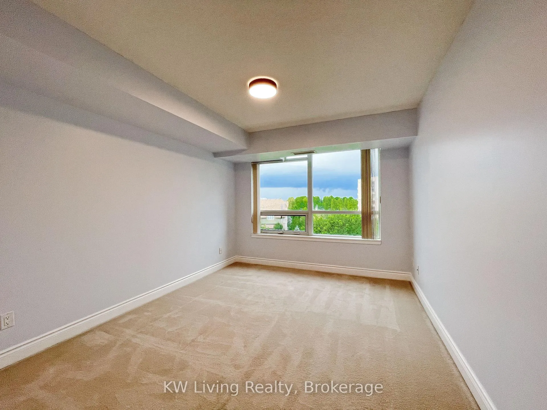 Photo 7 of Unit 682, 23 Cox Boulevard, Markham, Unionville — HOMEH