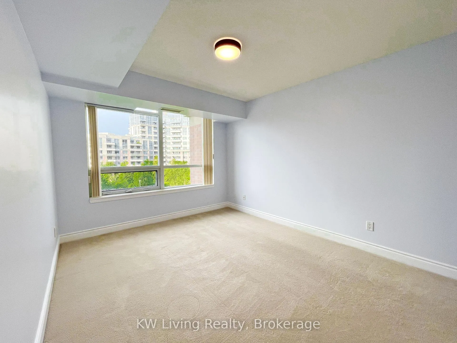 Photo 8 of Unit 682, 23 Cox Boulevard, Markham, Unionville — HOMEH