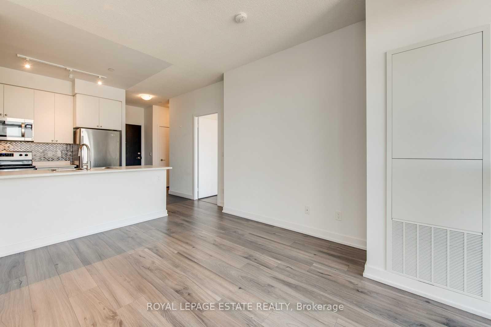 Photo 5 of Unit 1212, 8 Trent Avenue, Toronto, East End-Danforth — HOMEH