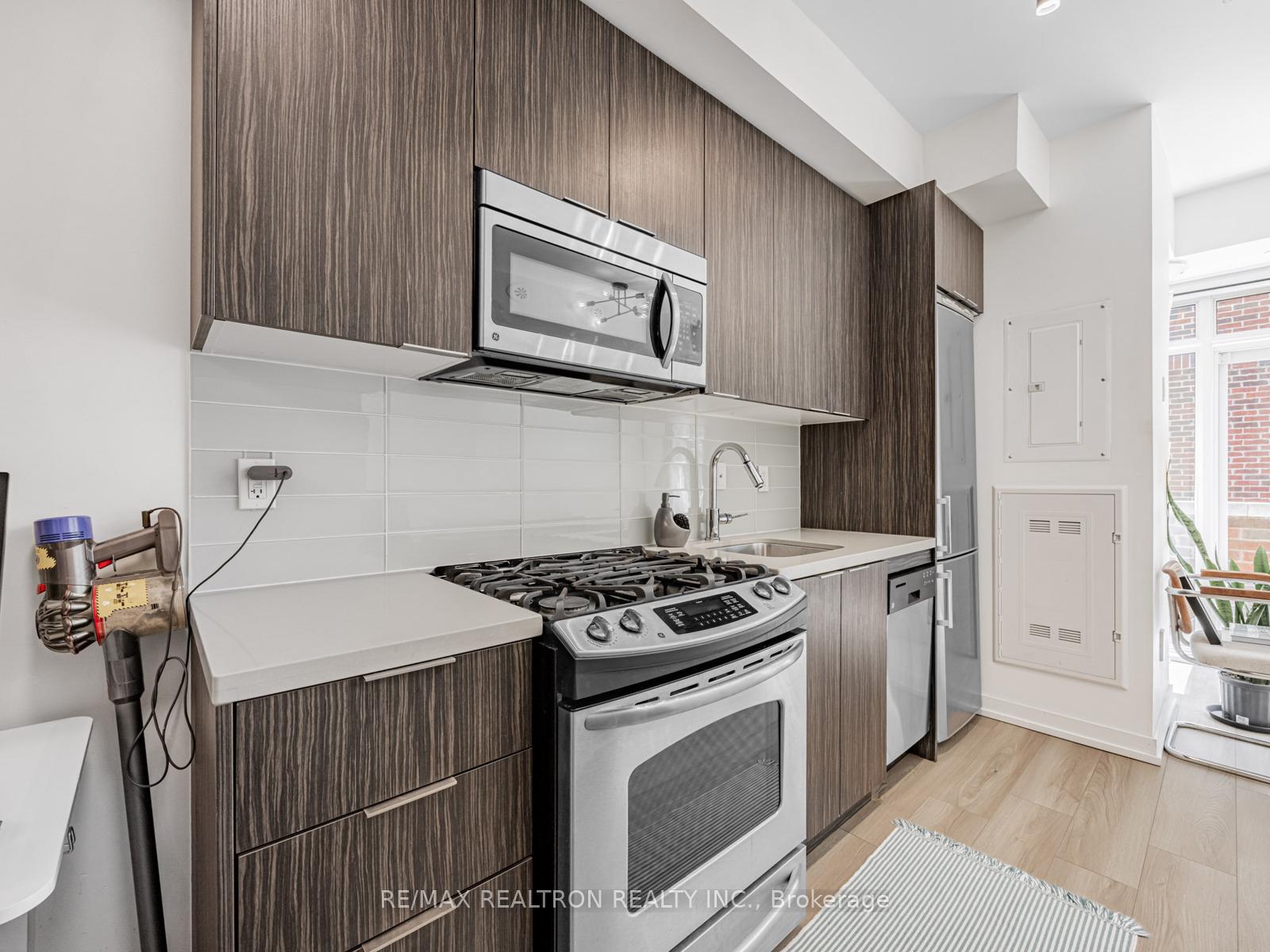 Photo 16 of Unit 17, 150 Broadview Avenue, Toronto, South Riverdale — HOMEH