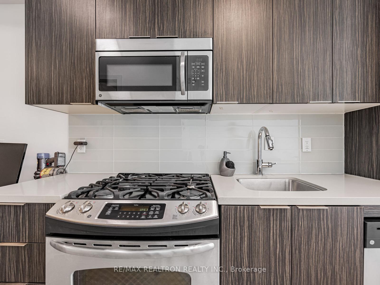 Photo 17 of Unit 17, 150 Broadview Avenue, Toronto, South Riverdale — HOMEH