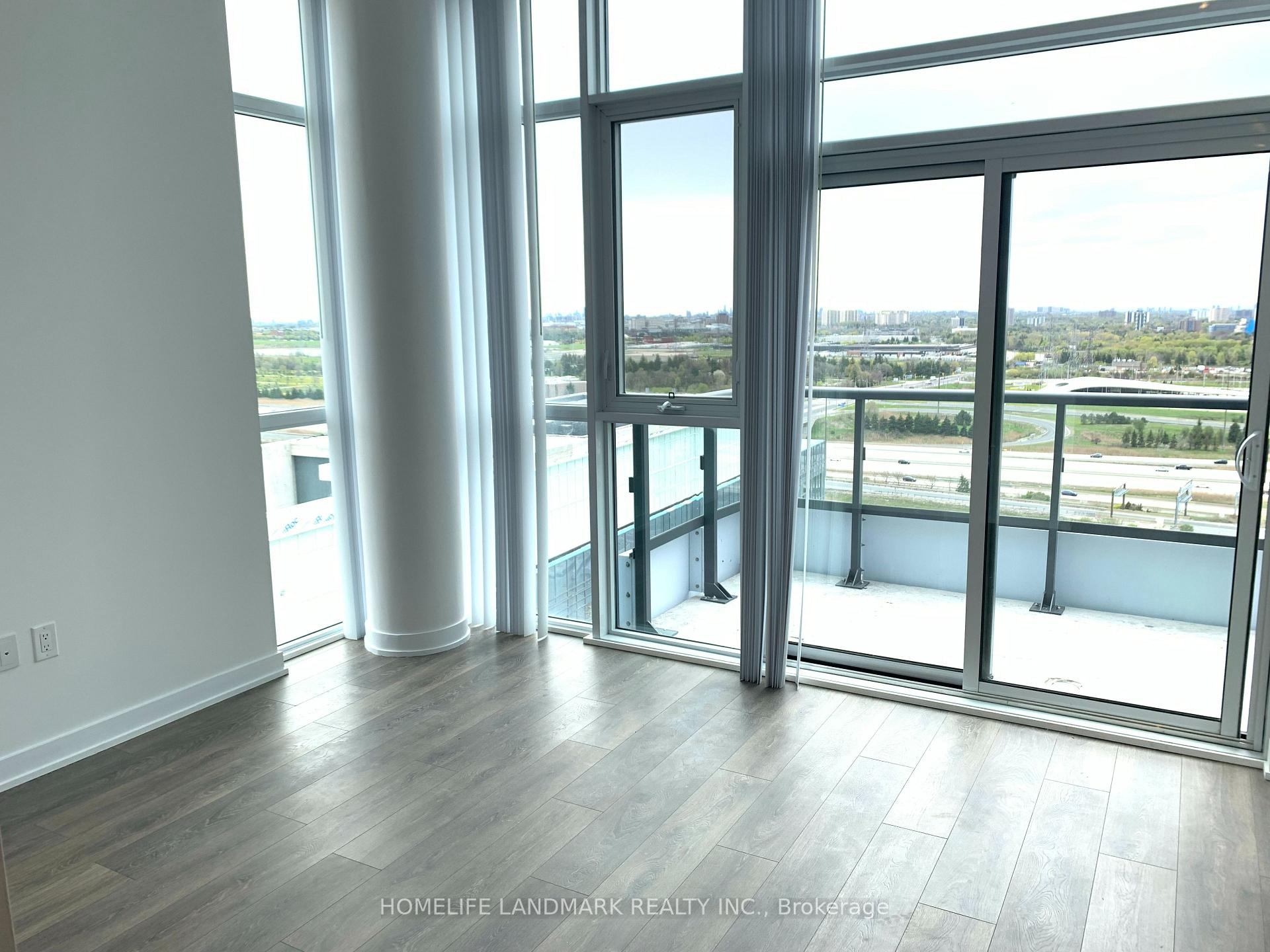 Photo 3 of Unit 2109, 38 Honeycrisp Crescent, Vaughan, Vaughan Corporate Centre — HOMEH