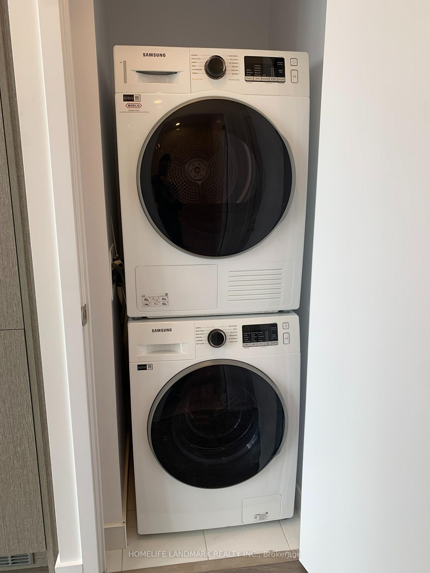Photo 9 of Unit 2109, 38 Honeycrisp Crescent, Vaughan, Vaughan Corporate Centre — HOMEH