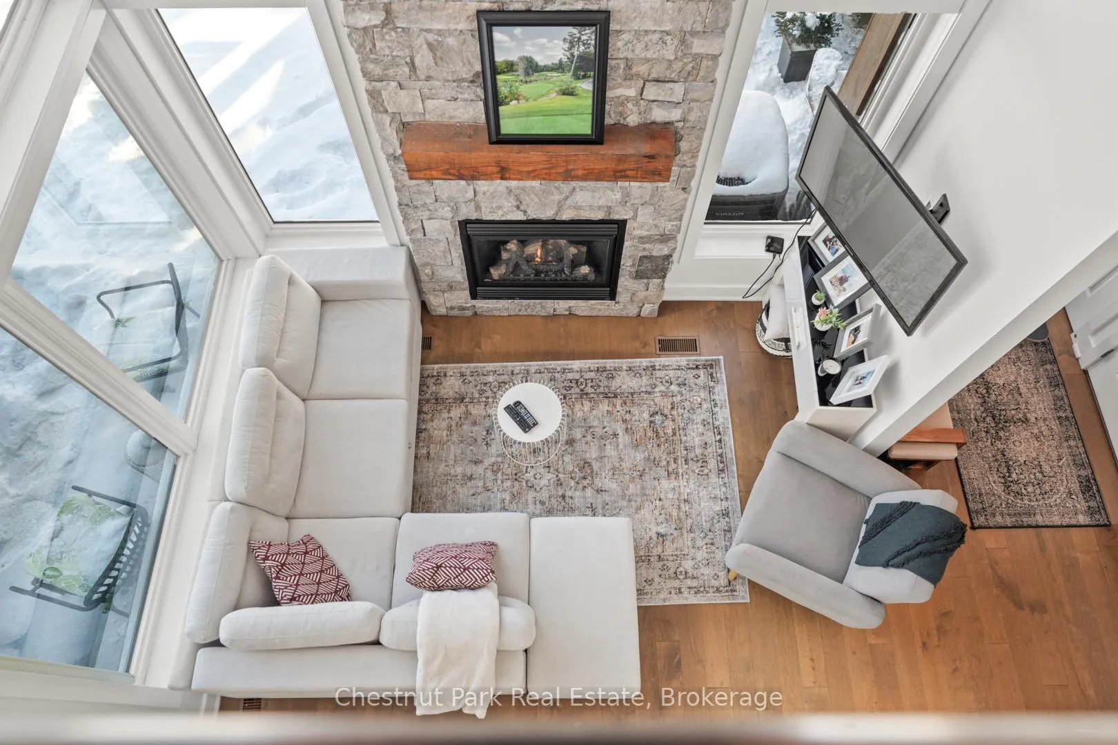 Photo 5 of 10 Carrick Trail, Gravenhurst, Muskoka (S) — HOMEH
