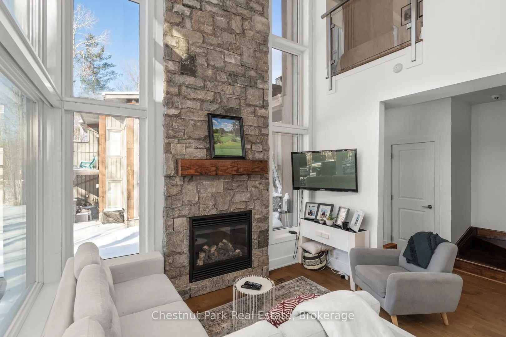 Photo 8 of 10 Carrick Trail, Gravenhurst, Muskoka (S) — HOMEH