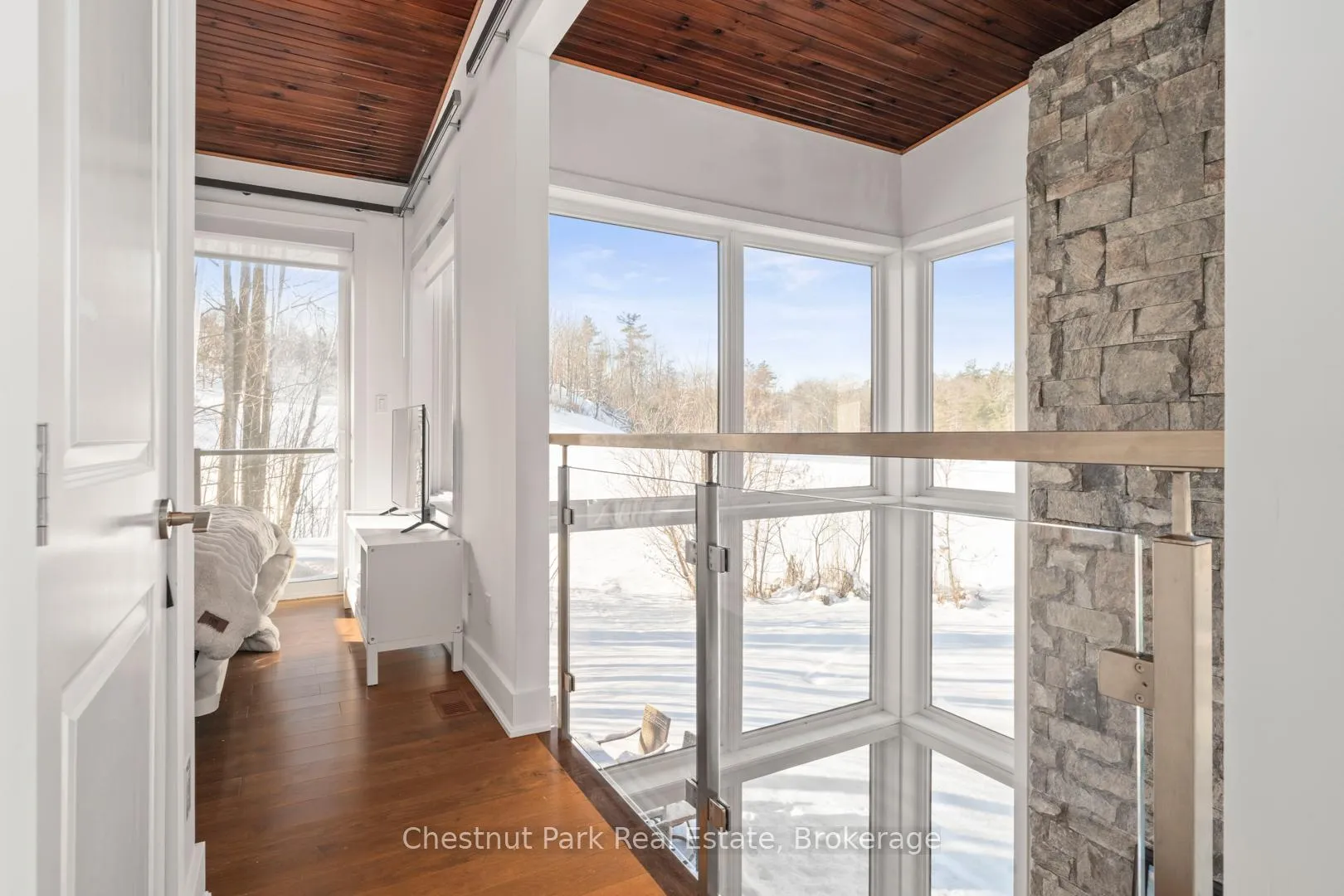 Photo 20 of 10 Carrick Trail, Gravenhurst, Muskoka (S) — HOMEH