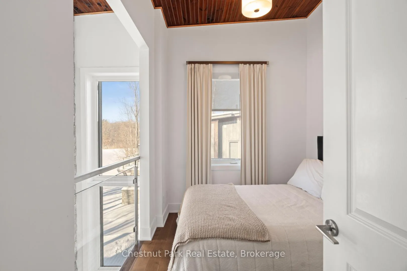 Photo 26 of 10 Carrick Trail, Gravenhurst, Muskoka (S) — HOMEH