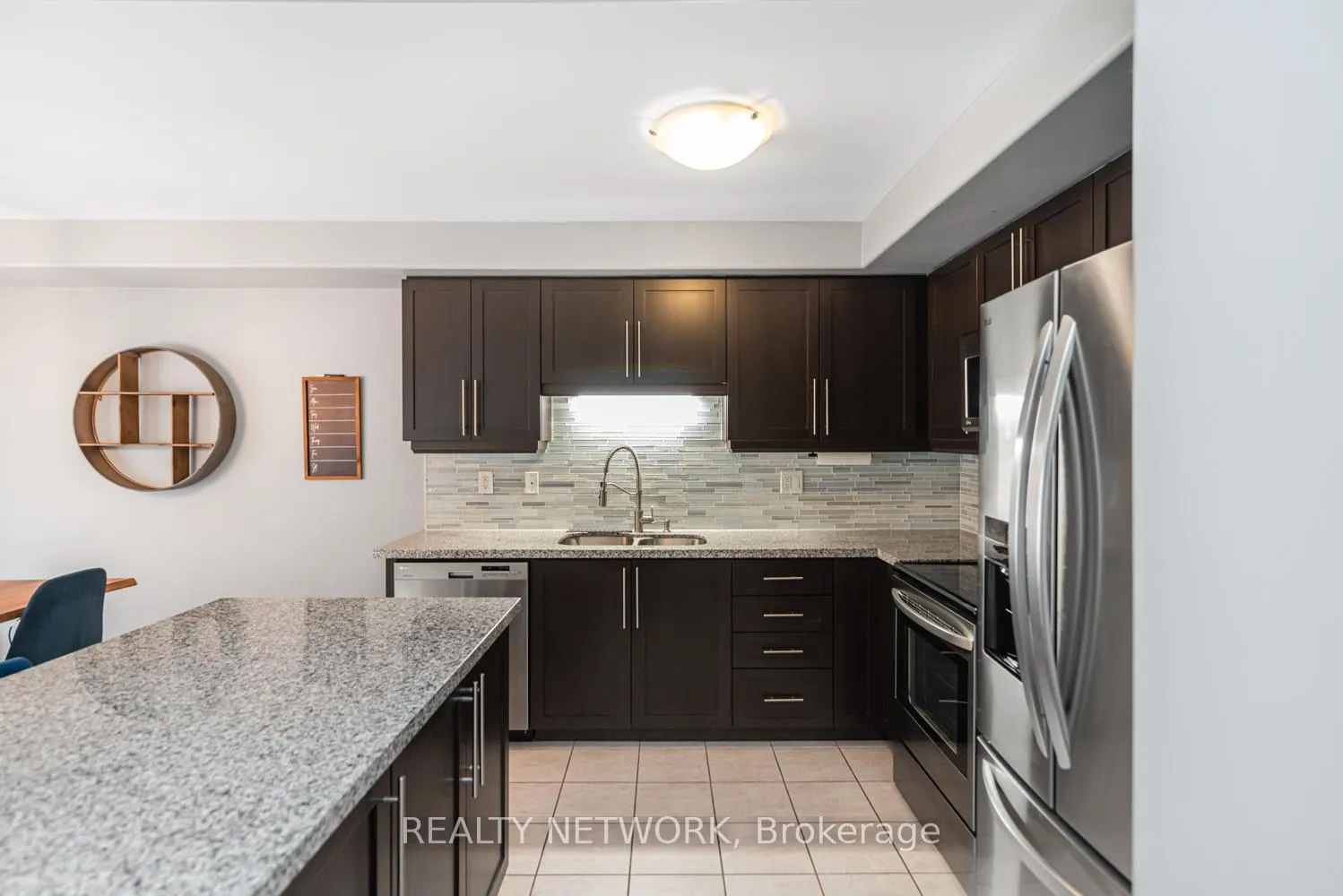 Photo 19 of 212 Westbank Trail, Hamilton, Stoney Creek Mountain — HOMEH