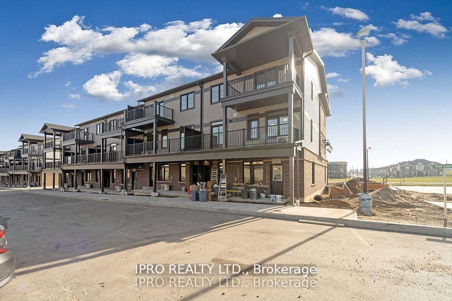 Photo 1 of 12 Oat Lane, Kitchener — HOMEH