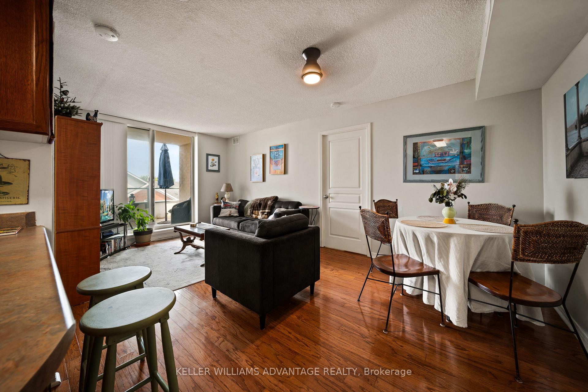 Photo 2 of Unit 402, 1765 Queen Street E, Toronto, The Beaches — HOMEH