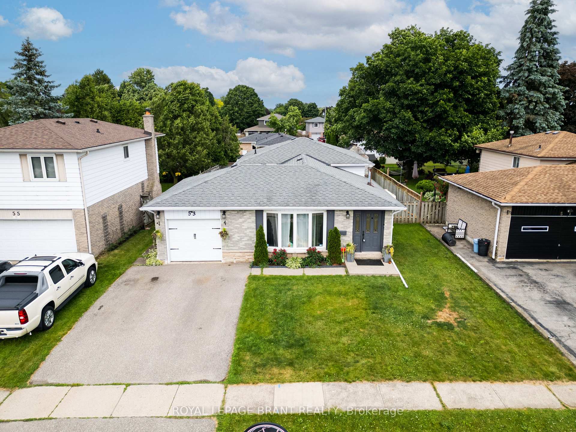 Photo 2 of 53 Abeles Avenue, Brant, Paris — HOMEH