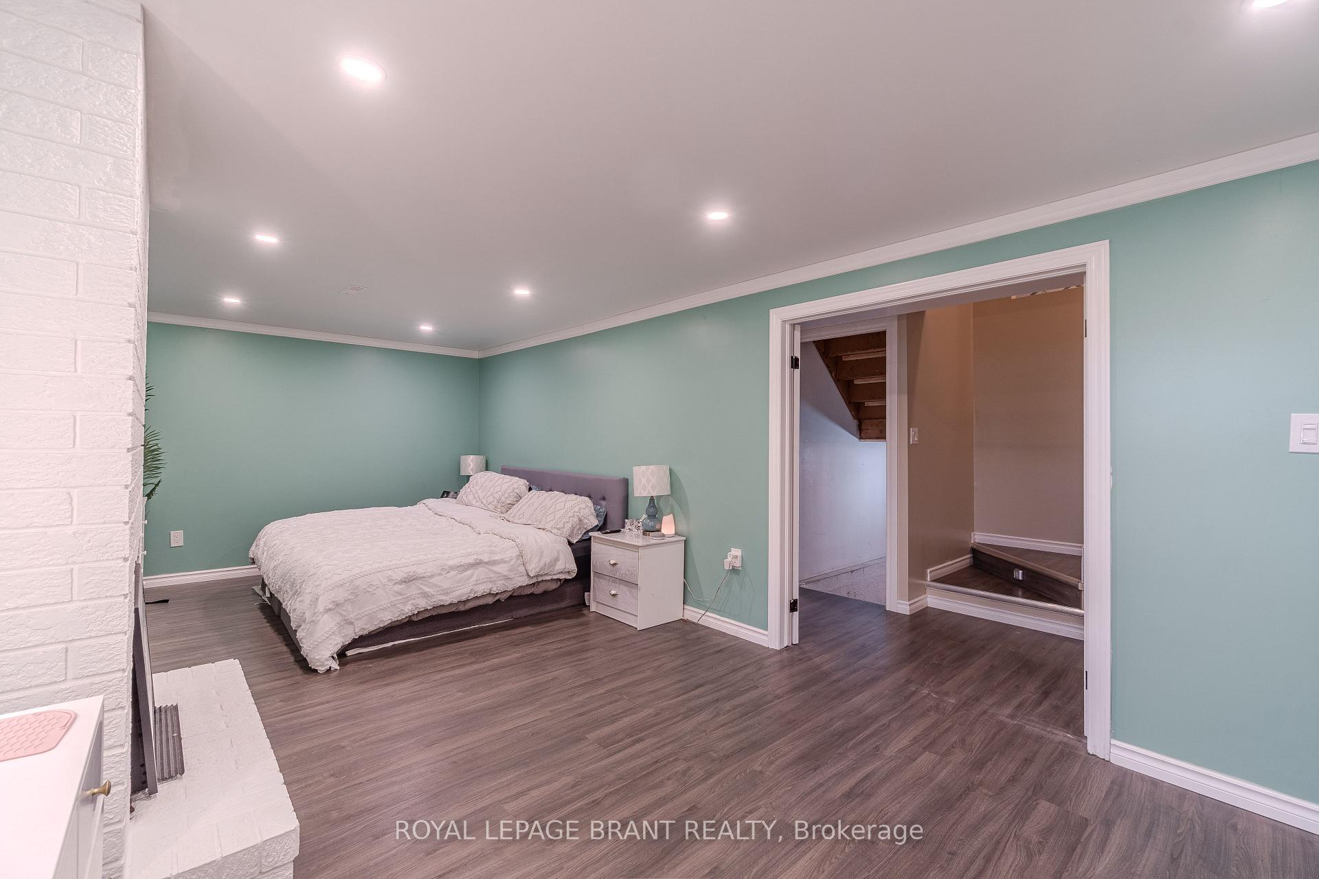 Photo 13 of 53 Abeles Avenue, Brant, Paris — HOMEH