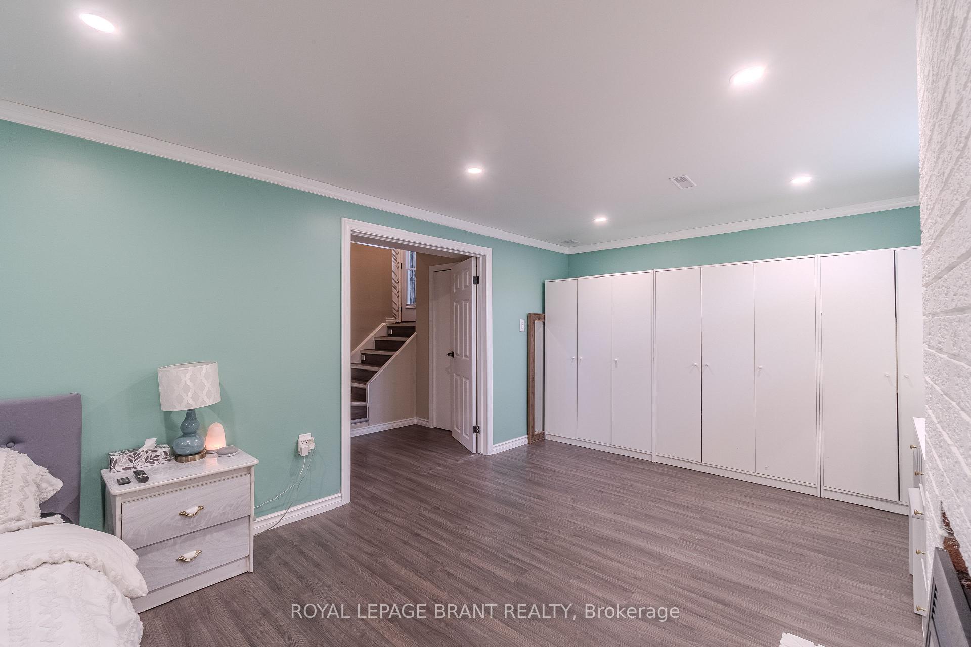 Photo 17 of 53 Abeles Avenue, Brant, Paris — HOMEH