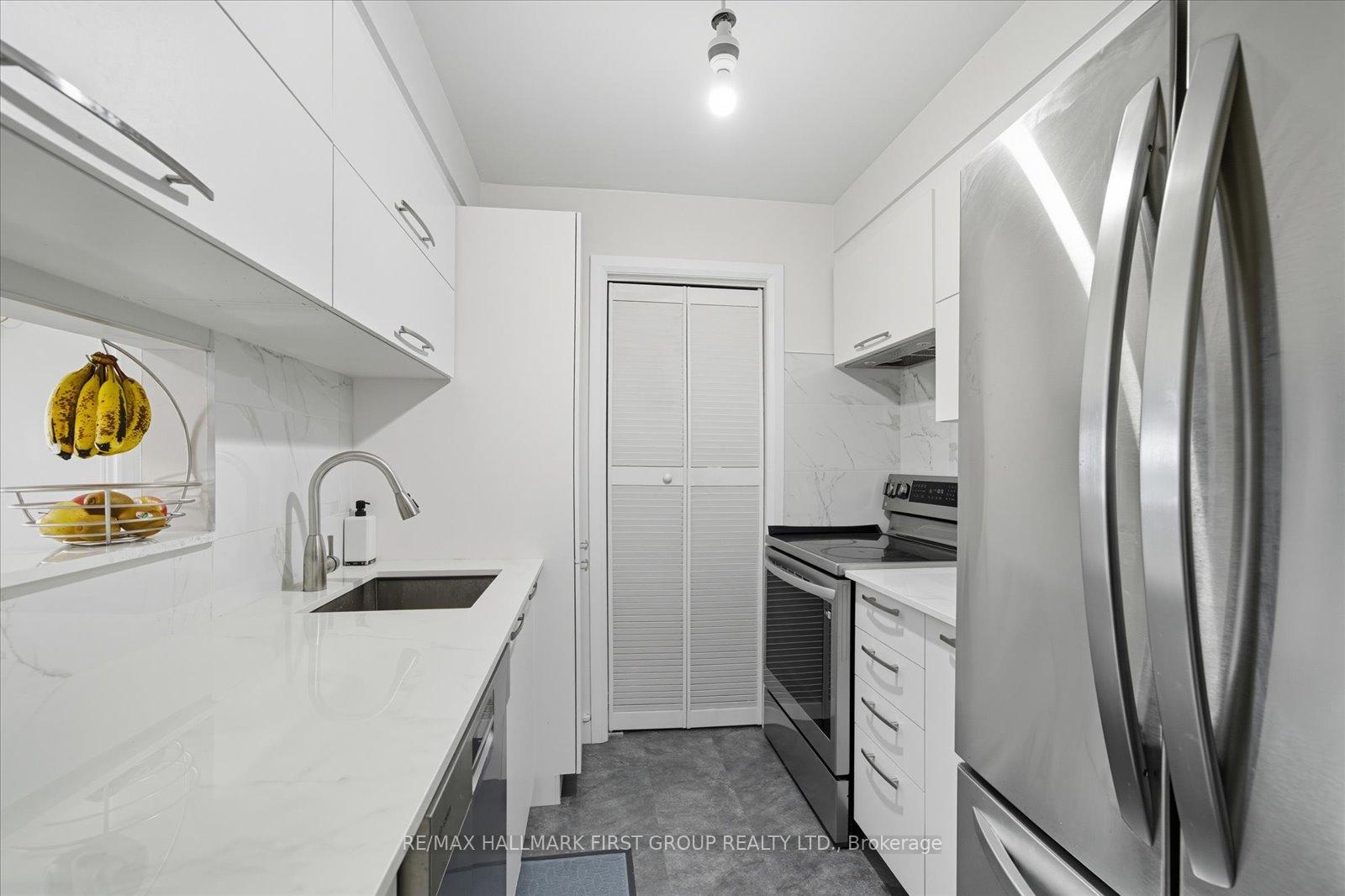 Photo 12 of Unit 419, 189 Lake Driveway, Ajax, South West — HOMEH