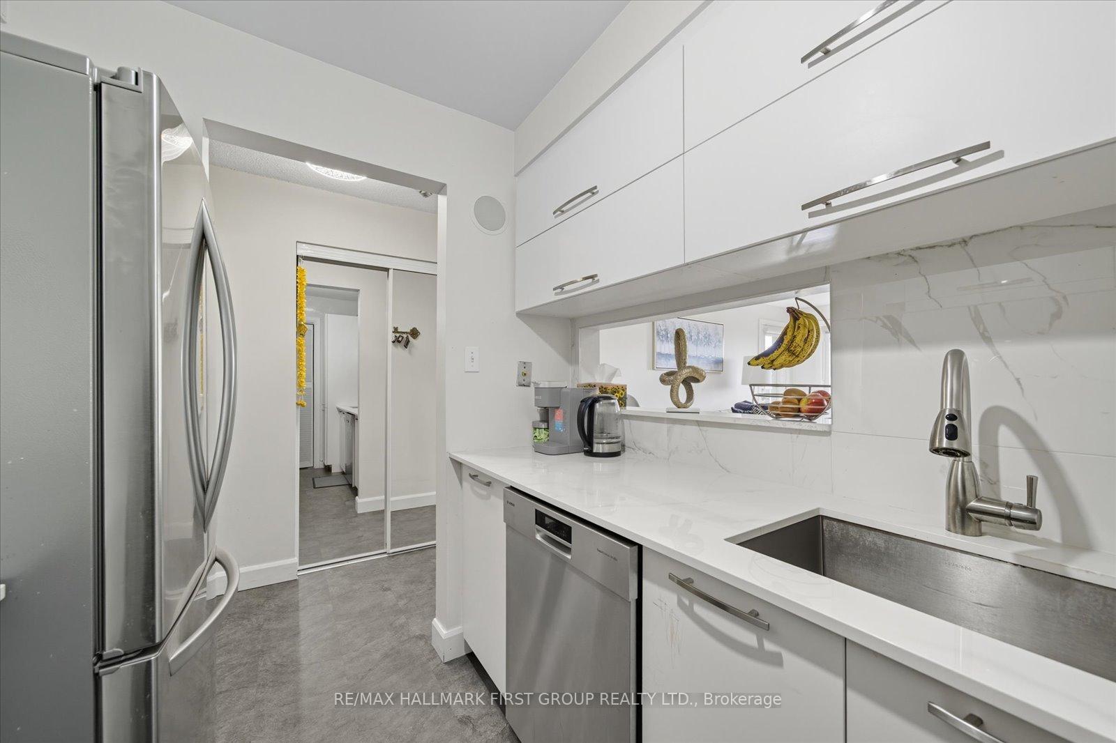 Photo 13 of Unit 419, 189 Lake Driveway, Ajax, South West — HOMEH