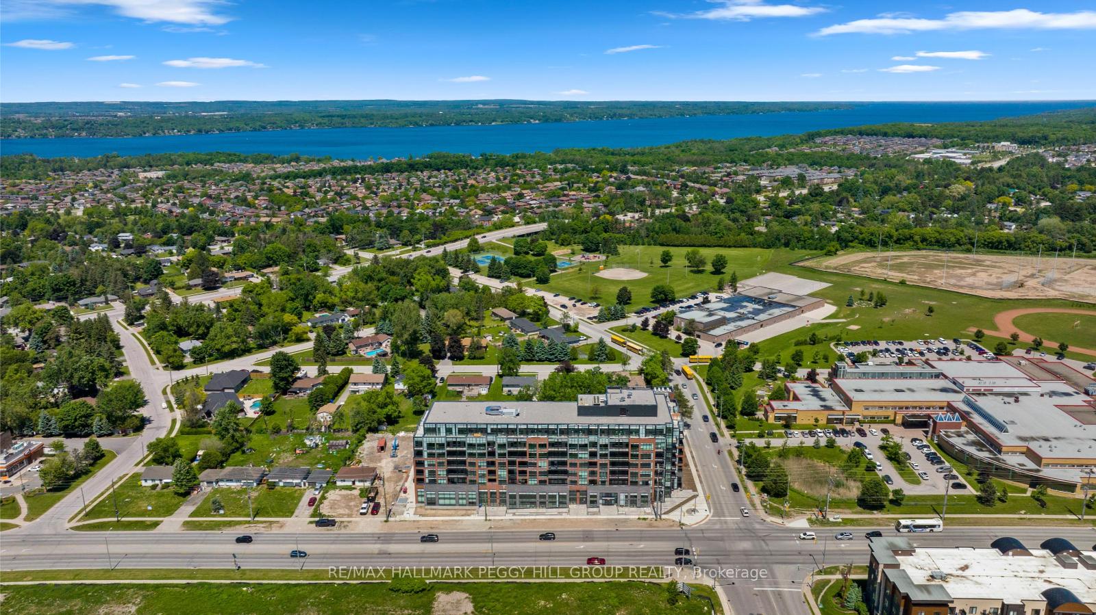 Photo 21 of Unit 502, 681 Yonge Street, Barrie, Painswick South — HOMEH