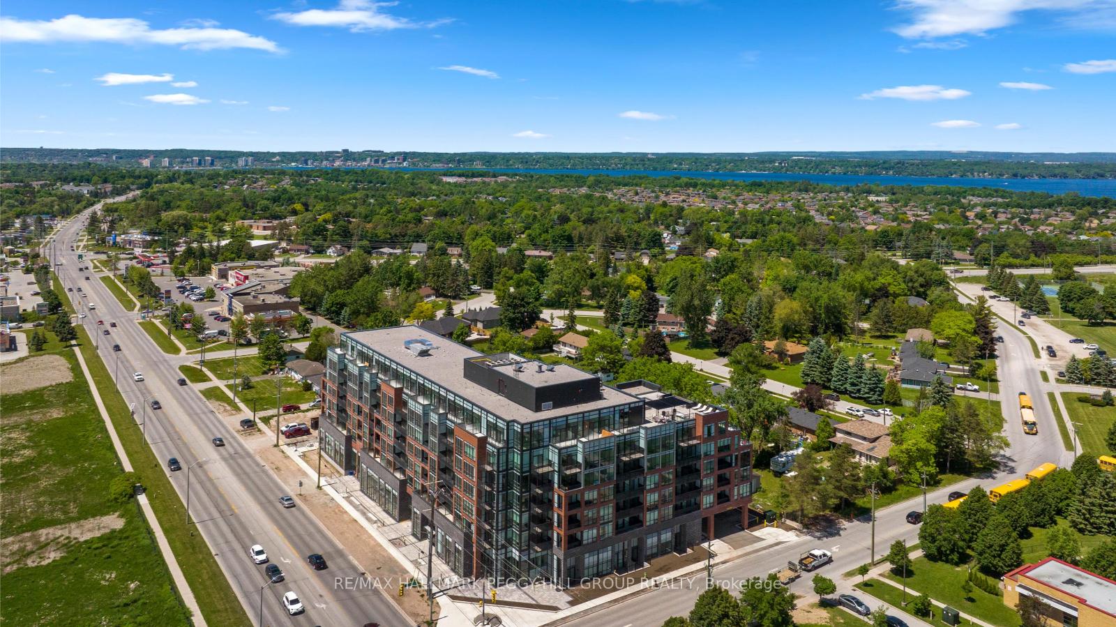 Photo 22 of Unit 502, 681 Yonge Street, Barrie, Painswick South — HOMEH