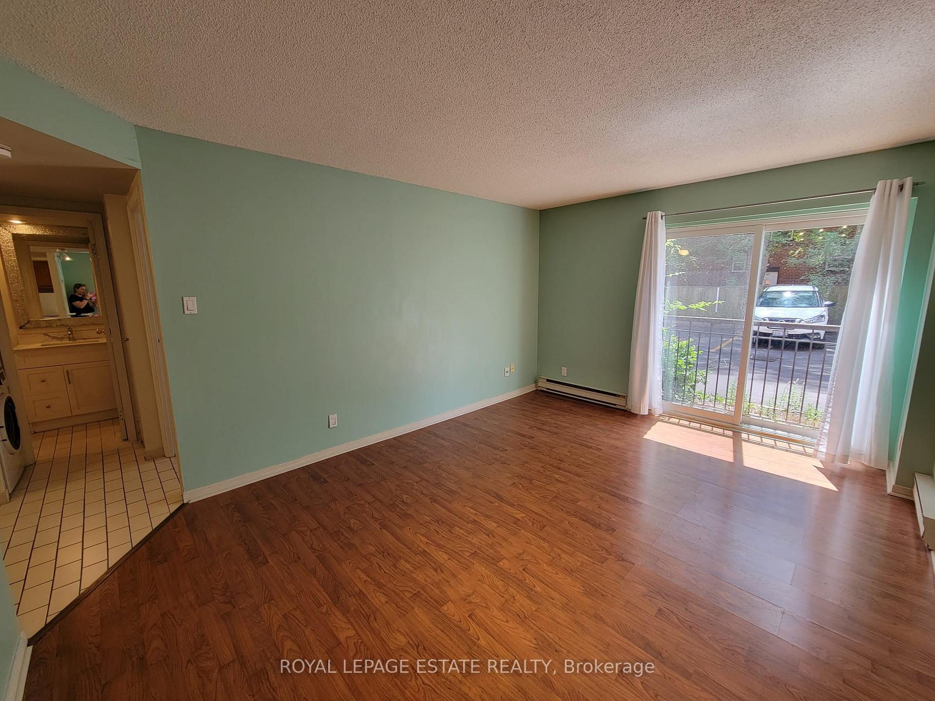 Photo 3 of Unit 105, 61 Main Street, Toronto, The Beaches — HOMEH